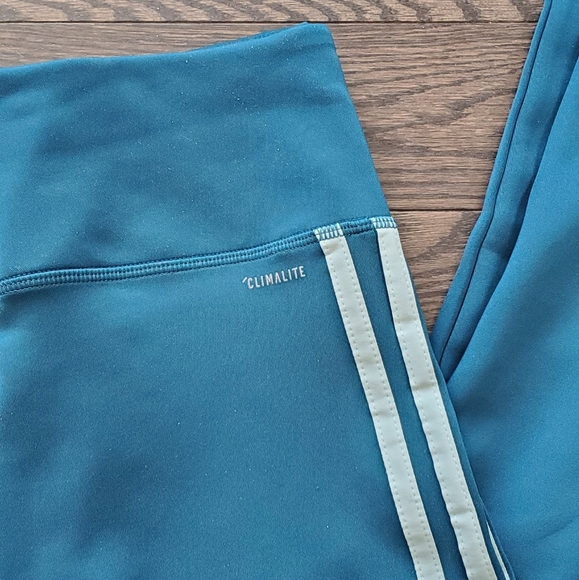 Adidas Legging - Picture 2 of 6